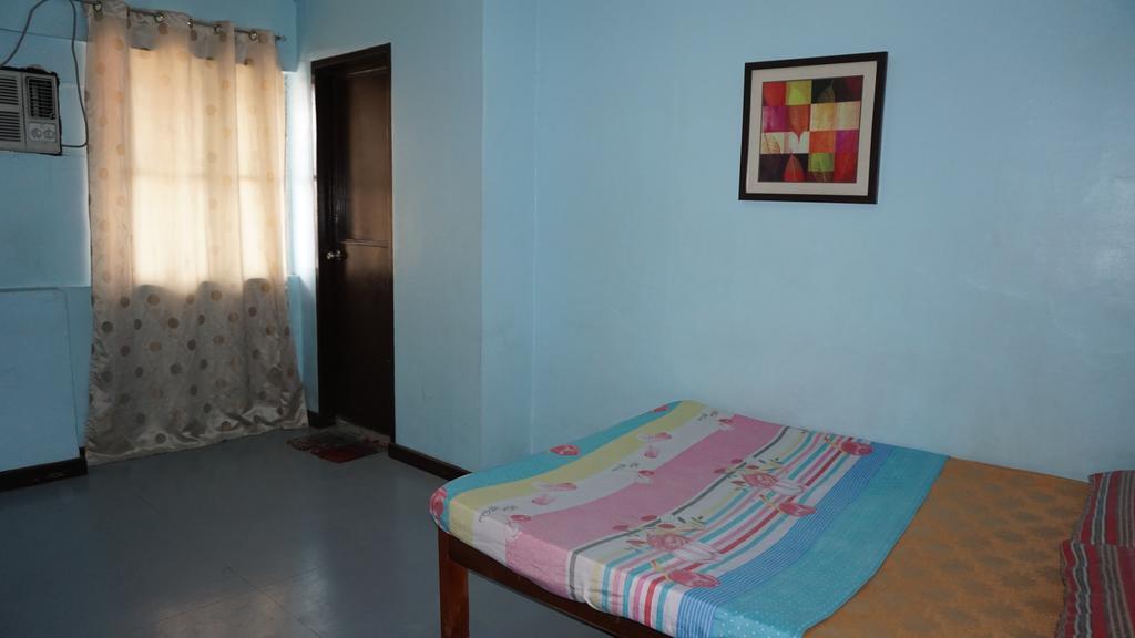 Aysha Lily Cebu Guesthouse エクステリア 写真