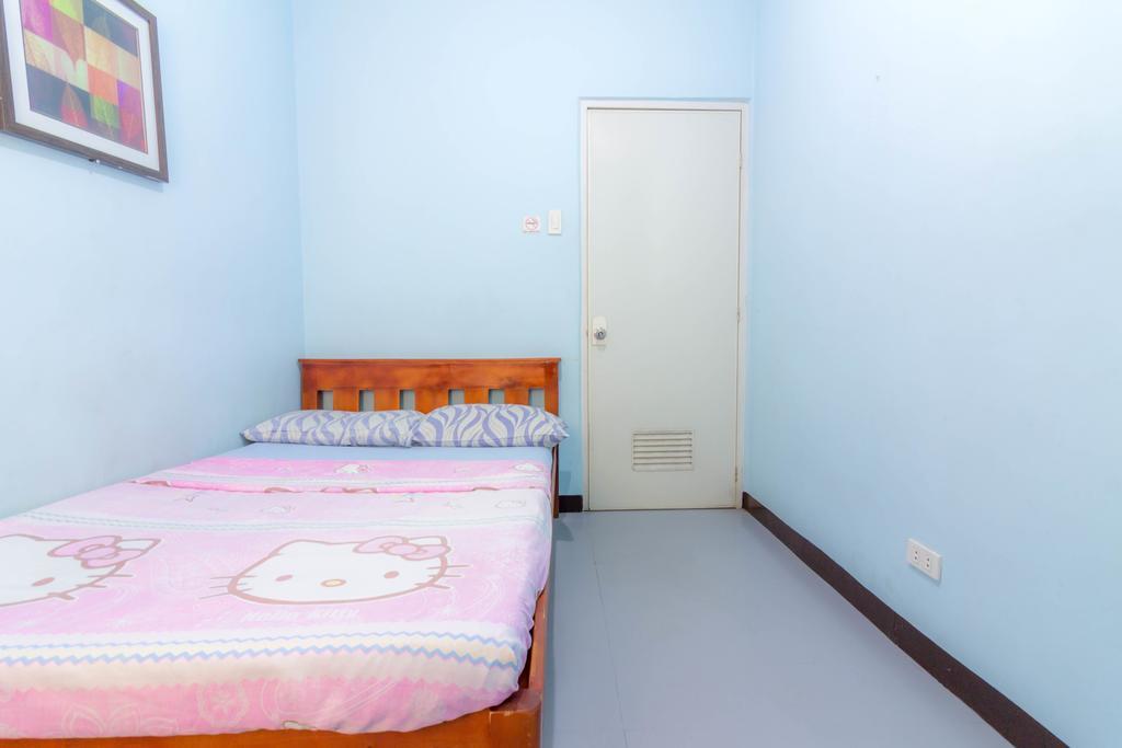 Aysha Lily Cebu Guesthouse エクステリア 写真